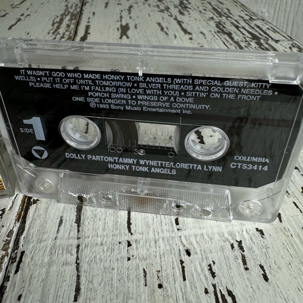 Honky Tonk Angels Loretta Lynn Dolly Parton Tammy Wynette 1993 Cassette Tape - Picture 6 of 6